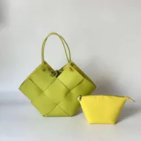 Вечерние сумки сплетенные простые дизайнерская сумка сумка киви зеленая кожаная кожаная женская сумка большая решетка женская подмышечная падение плеча
