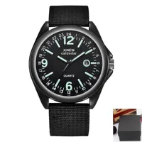 1pc / lot Brand Watches Mens Fashion Nylon Band Data Quartz Watch Orologio da polso maschile Army Orologio sportivo Montres de Marque Luxe WristWatches
