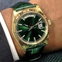 Najlepiej sprzedający Zegarek męski Zielony Skórzany Pasek Dial Gold Bezel Dazzel Dazzling Sapphire Szkło Automatyczny Ruch Mechaniczny Prosty męski Zegarek