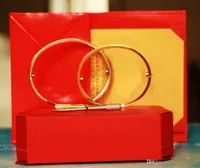 Любовный браслет браслет женщины мужчины женские титановые стальные золотые серебряные винтовые отвертки пара браслеты ювелирные изделия с бархатной сумкой