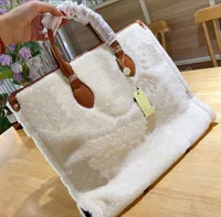 Giftstore_bag lüks omuz çantası alışveriş torbaları tasarımcı çanta moda klasik mektup büyük kapasiteli yün çanta yüksek kaliteli tote