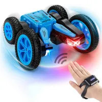4WD RC Stunt Carro Assista Gesto Sensor Sensor Controle Elétrico Elétrico RC Drift Transformador De Carro Brinquedos Para Presente Kid com LED Light Q0726