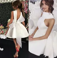 Seksowne Tanie Krótki Linia Prom Dresses Backless Jewel Neck Lace Aplikacja Big Bow Nad Długość Koktajlowa Dresy