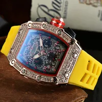 138 6-stiften Luxury Richard New Men's High Quality Diamond Quartz Watch Hollow Glass Back Rostfritt stål Fodral Titta på svart gummi