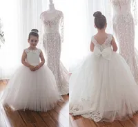 Cute White Flower Girls Dresses Puffy Tulle Princess Little Grl's Pageant Ball Gown Jewel Neck Lace Applique Bow Kids Birthday Party Dress Long Toddler Dress AL9942