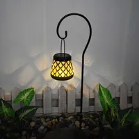 مصابيح الشمسية الصمام فوانيس الحديد المطاوع المحمولة جوفاء حديقة ديكور مصباح IP55 ماء بطارية ملو ضوء الفناء