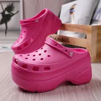 Sandals Summer Women Croc Clogs Platform Garden Shoe Height Increasing Slippers Slip On For Girl Beach Shoes Fashion Lady Slides A0526