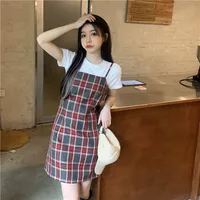 Foto real de 2021 Vestido de verano Versión coreana Versátil neto rojo Show delgado Enrejado Suspender Falda Diseño de mujeres