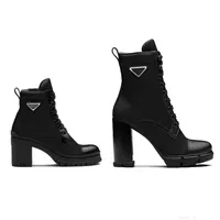 2021 Kvinnor Designer Läder och Nylon Ankel Boots Heel Fashion Martin Monolith Lady Brushed Rois Tyg Australien Platform Vinter Sneakers med låda
