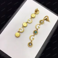 Nuovi orecchini per perle di moda per le donne G orecchino Lussurys Designer Designer cuore Pearl Hoop orecchini gioielli girocollo con scatola D2111187Z