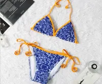 9styles kvinna bikini sexig strand bikinis sommar splits baddräkt mode brev tryckt strappy siamese split style swimwear tvådelade kostymer s2