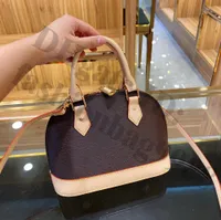 Famous Fashionale Women Real Leather Shell One Side Shoulder Bags Luxurious Ladies Small Cross body Bag Lady Half Moon Three Straps Summer CrossBody Girl Handbag
