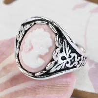 Cluster ringen vintage voor vrouwen gesneden cameo koningin hoofd portret vinger ring klassieke ontwerp charme sieraden vrouwelijke accessoires cadeau