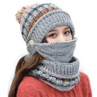 Berets Cold Protection Pom Bobble Neck Warmer Winter Women Beanie Hat Scarf Mask Set Stripe Snow Ski Cap