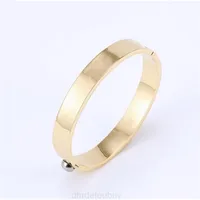 2022 New Unisex Love Bracelets Women Mens Bangle Gold Cuff Fashion Stainless Steel Classic Wide Bracelet Engagement Party Jewelry Lovers Gift Brand Chain 13du