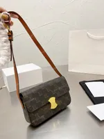 5A+Top leather Triomphe shoulder bag women&#039;s men&#039;s handbag flip horizontal satchel luxury designer women&#039;s fashionable evening banquet bag card handbags