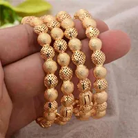 4PCs / Lot African Gold Färg Bangles För Kvinnor Dubai Bridal Armband Gåvor Bröllop Runda Pärla Hollow Wife Friend Smycken Gift 210918
