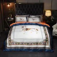Lüks Beyaz Tasarımcı Yatak Takımları Ipek Kraliçe Kral Nevresim Çarşaf Moda Yaz Yastıkları