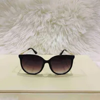 Klassieke luxe zonnebril gepolariseerd 2022 voor mannen vrouwen pilot zonnebril UV400 eyewear metalen frame polaroid lens met doos en case