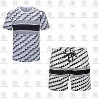 21SS Mens Beach Designers TrackSuits Summer Suits Fashion T Shirt Seaside Camicie da vacanze Pantaloncini Pantaloncini Set Man Universia Casual Abiti sportivi Abbigliamento sportivo 2021 m-3XL