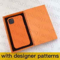 Casos de teléfono móvil de la manera superior con caja de regalo y letras metálicas para iPhone 7 8 Plus x XR XS 13 11 12 Pro Max