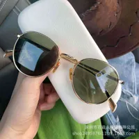 새로운 CL40100 선글라스 여성의 안티 자외선 선글라스 및 동일한 강화 유리 렌즈 선글라스