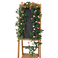 Fleurs décoratives Couronne de style pastoral Simulation Rose Rose Rattan Type de pendaison Fleur artificielle Vigne de la décoration de mariage