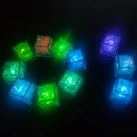 LED Lód Cube Light Glowing Party Ball Flash Lighting Luminous Neon Ślub Festiwal Boże Narodzenie Bar Szkło Dekoracje