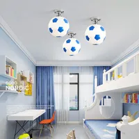 Luci del soffitto Apparecchio di illuminazione moderna per ragazzi figura calcio led 110-220V Decorazioni per interni Bar Camera da letto Camera per bambini