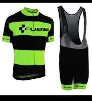 Cubo Pro Uomini Team Cycling Jersey Set MTB manica corta Bicycle Abbigliamento Bici Camicia Bib Shorts Vestita Maillot Ciclismo Y21041015