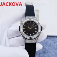 5а роскошные большие бриллианты кольцо женщины часы 34 мм знаменитый классический дизайнер черный резиновый силиконовые часы кварцевые часы женские часы Reloj de lujo