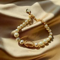 Lusurys Designer Jewelry Womens Letter Logo Delicato Braccialetti Braccialetto di personalità di alta qualità per le donne Gioielli Trend Retro 2021