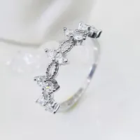 ソリッド925スターリングシルバーリングシミュレートダイヤモンド婚約の結婚式のシンプルな指リングのためのファッションジュエリーXJZ561