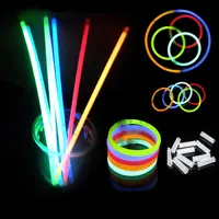 Viele Farben gemischt 8 Zoll 5x200mm Party-Geschenke glühende Stick Glow Armband Leuchten Armbänder für Weihnachten Show DJ Club