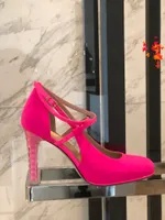 2021 Мода роскошные дизайнерские туфли красные дна высокие каблуки каблуки черные серебряные свадебные насосы платье женщин женские сандалии Shoess с логотипом и коробками размером 35-41 -k276