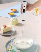 USB Electric Egg Beatter Blender Milk Whisk Huishoudelijke Draagbare Agitator Keuken Koken Cream Tools LED-scherm
