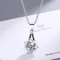 Pendant Necklaces Flower Shaped Necklace For Women Yoga Prayer Jewelry Gifts Black Diamond Small Fresh