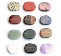 Letras "Perdón" inspirador Palabra positiva pequeña tamaño pequeño chakra piedras grabado Reiki Crystal Healing Palm Stone Crafts