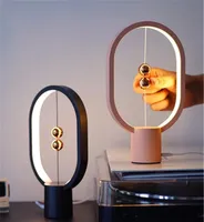 Lampade da tavolo Mini Bilanciamento Bilancia Bilancia Creativo Magnetico LED Night Levitation Lamp USB Comodino Decorativo per camera da letto