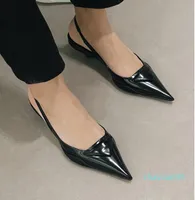 Oryginalne modele P-DA Luksusowe projektant marki Spiczaste sandały 2021 Moda Prawdziwej skóry Usta Wysokie obcasy S