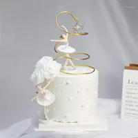 Décoration de fête Joyeux anniversaire Blanc Elegant Ballet Girty Gâteau Topper Mariage Mariage Mariage pour la cuisson Fournitures Love Cadeaux