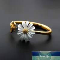 Sweet Small Daisy Flower Bracelets For Women Personality Cute Flower Bangles Girls Wedding Party Birthday Jewelry Gifts