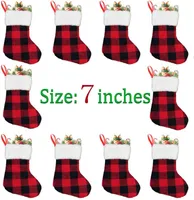 2022 Weihnachtsdekoration Socken Geschenkbeutel Dekoration liefert 12 nur 7-Zoll-Schwarz- und Rotes Gitter klein