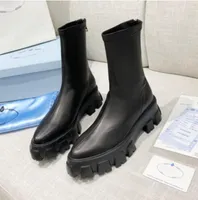 Diseñadores de moda Monolith Chelsea Boots Rois Mujeres Patente Plataforma de cuero Bota de tobillo Black Pull-On Chunky Combat Booties ORIGINAL Caja