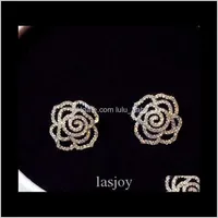 S￺per brillante Ins Fashion Dise￱ador de lujo Diamantes de circ￳n Elegante Camellia Pendientes de flores de rosa para mujeres Girls Oro Sqgov VG0QH