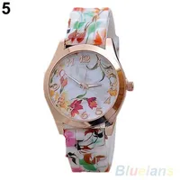 Vintage Women Watches Flower Print Silicon Band Clock Arabic Numerals Alloy Dial Quartz Wrist Watch reloj mujer Ladies Watch Luxu w05