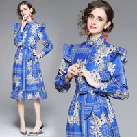 Luxury Blue Sash Bow Ruffle Floral Dress Stand Collar 2022 Designer Runway Vintage Tryckta Kvinnor Casual Party Midi Klänningar Långärmad Elegant Aftonklänningar Frocks