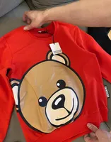 Улица мода мальчики девушки капюшон хлопок детская одежда с длинным рукавом кофты детские круглые воротники Tees свободно стиль большой медведь узор красный черный