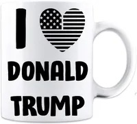 Amo Donald Trump Flag Heart Design Funny Trump Taza - 11 oz Taza de café RRA10980