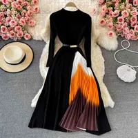 [ewq] Temperament Autumn Casual Dresses Winter Elegant Long Black Sleeve Fake Two Piece Knitted Pleated Large Swing Dress 16e3574